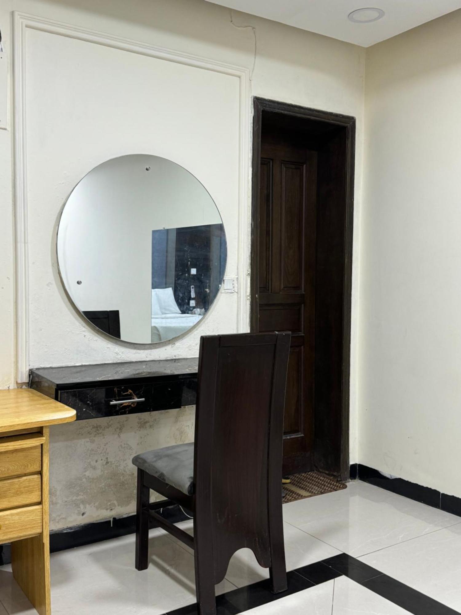 Rose Valet Guest House Islamabad Ngoại thất bức ảnh
