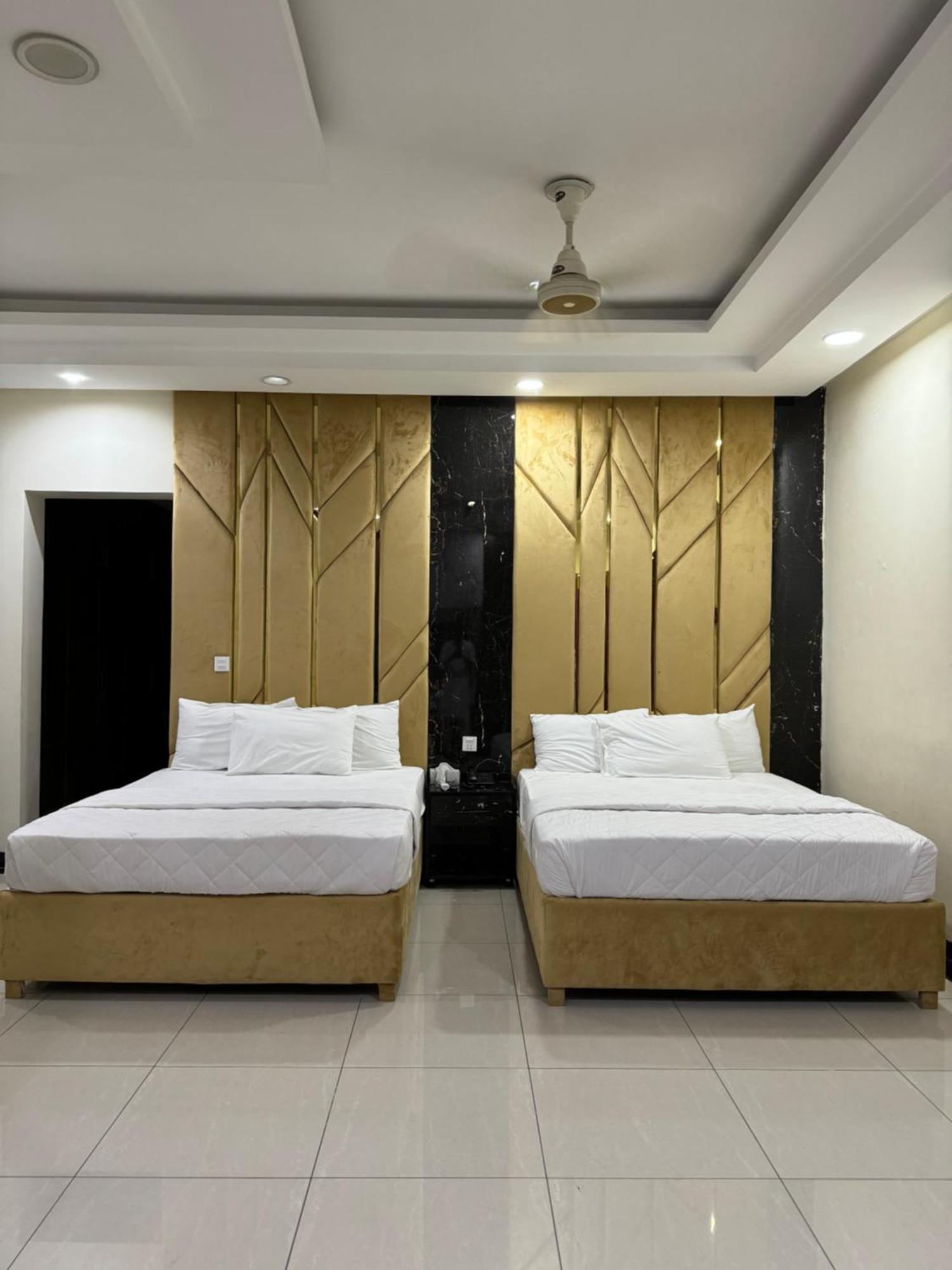 Rose Valet Guest House Islamabad Ngoại thất bức ảnh