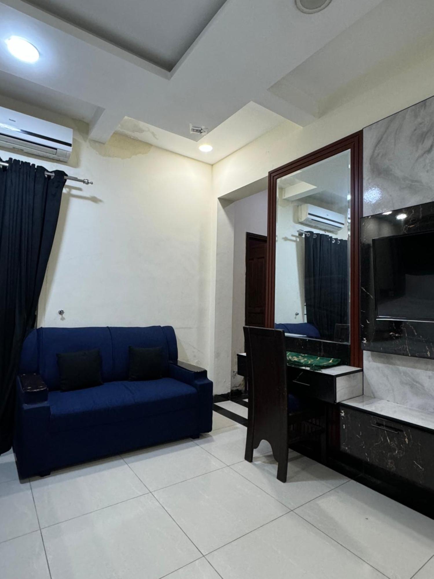 Rose Valet Guest House Islamabad Ngoại thất bức ảnh