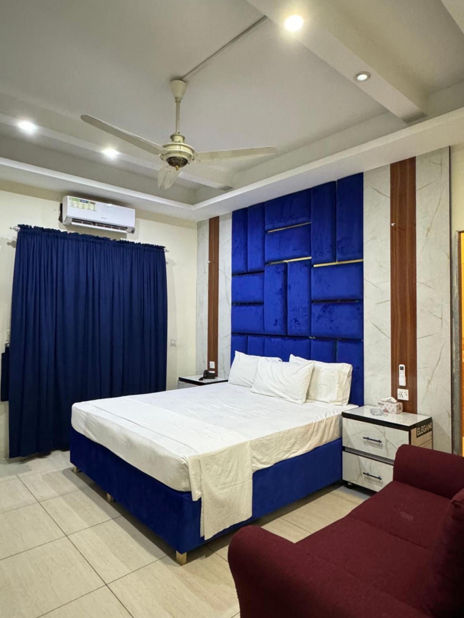 Rose Valet Guest House Islamabad Ngoại thất bức ảnh